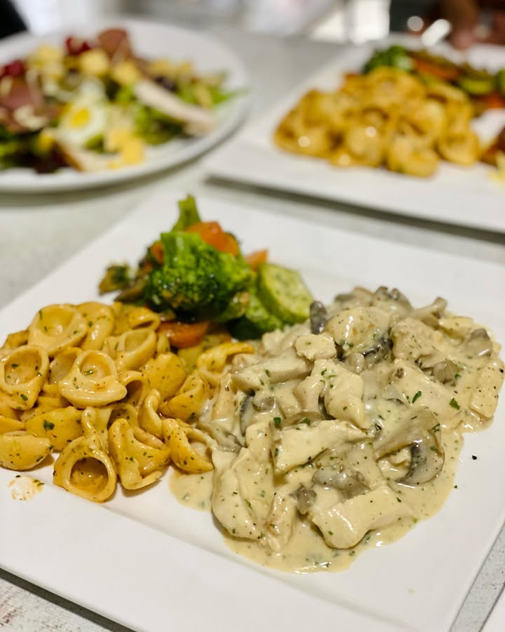 Orecchiette with chicken and mushroom cream sauce